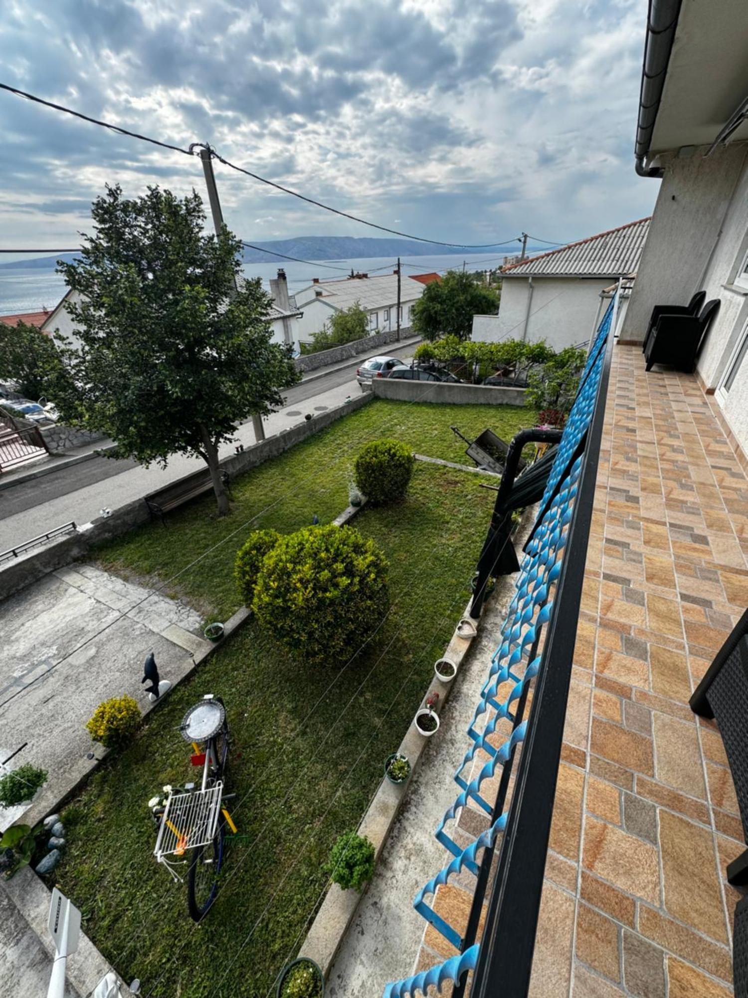 Apartment Danijela Senj  Buitenkant foto